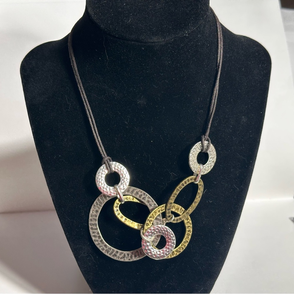 Hammered Various Sized Disc Necklace NWT Brand Silver & Gold Tone Leather Cord